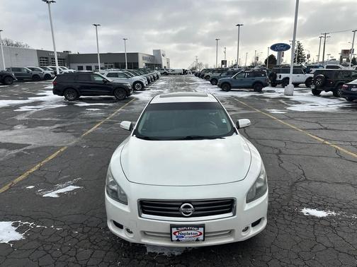 2012 Nissan Maxima SV