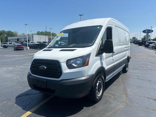 2018 Ford Transit-350 148 WB Medium Roof Cargo