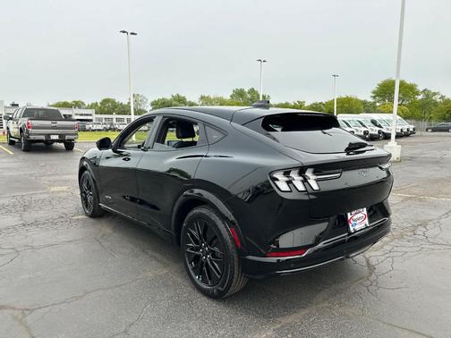 2025 Ford Mustang Mach-E Premium