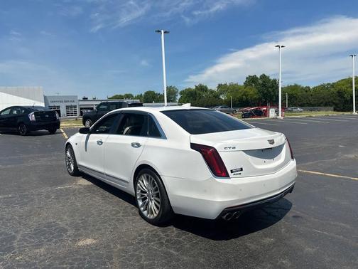 Crystal White Tricoat 2018 Cadillac CT6 3.0L Twin Turbo Luxury