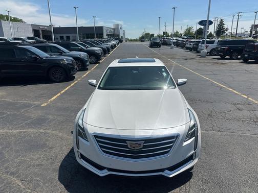 Crystal White Tricoat 2018 Cadillac CT6 3.0L Twin Turbo Luxury