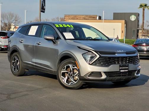 2024 Kia Sportage LX