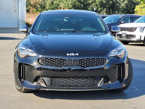 Aurora Black 2022 Kia Stinger GT1