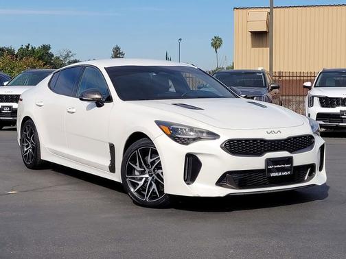 Snow White Pearl 2022 Kia Stinger GT-Line