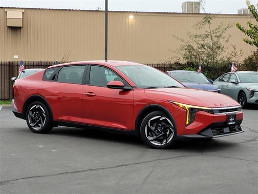 2025 Kia K4 EX