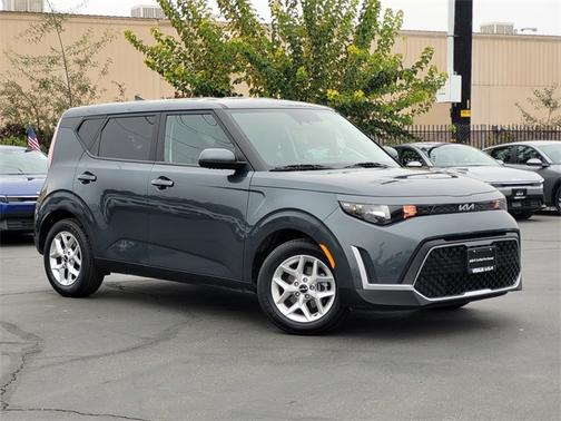 2024 Kia Soul LX