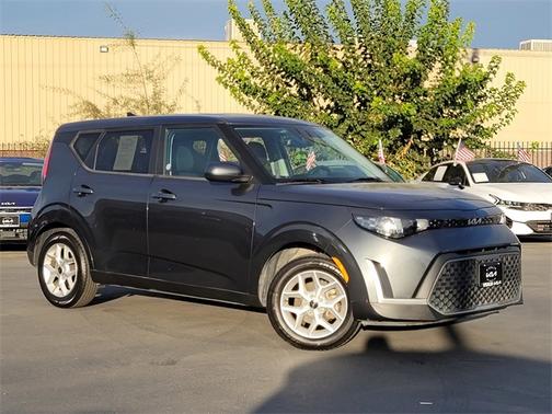 2023 Kia Soul LX
