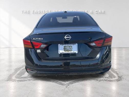 Super Black Clearcoat 2025 Nissan Altima 2.5 SV