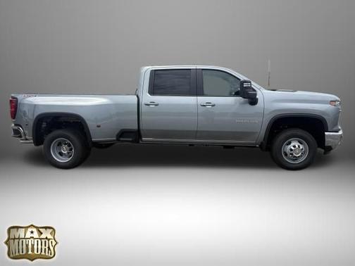 Sterling Gray Metallic 2026 Chevrolet Silverado 3500 LT