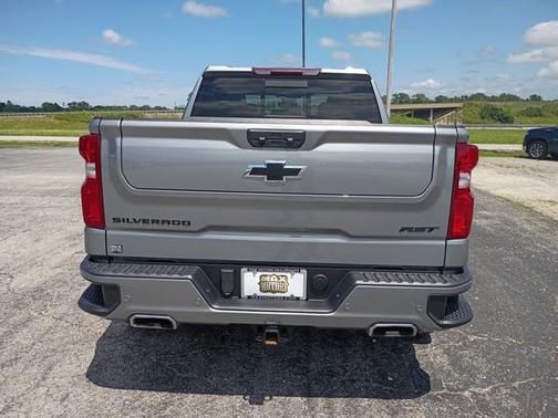 Sterling Gray Metallic 2024 Chevrolet Silverado 1500 RST