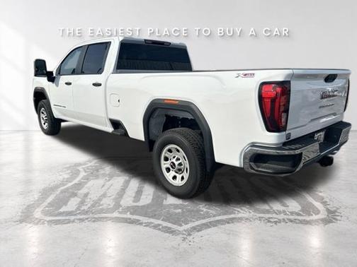 Summit White 2026 GMC Sierra 3500 Pro