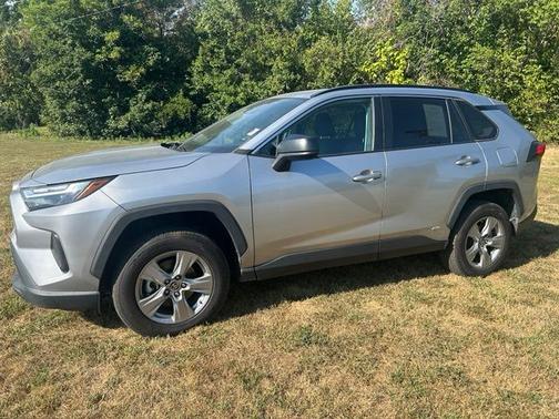 Silver Sky Metallic 2023 Toyota RAV4 Hybrid LE
