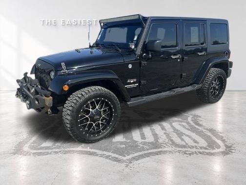 Black Clearcoat 2017 Jeep Wrangler Sahara