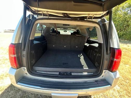 Silver Ice Metallic 2015 Chevrolet Suburban 1500 LTZ