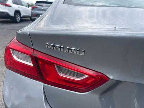 Sterling Gray Metallic 2024 Chevrolet Malibu LT