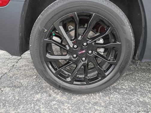 Volcanic Red Tintcoat 2024 GMC Terrain SLT