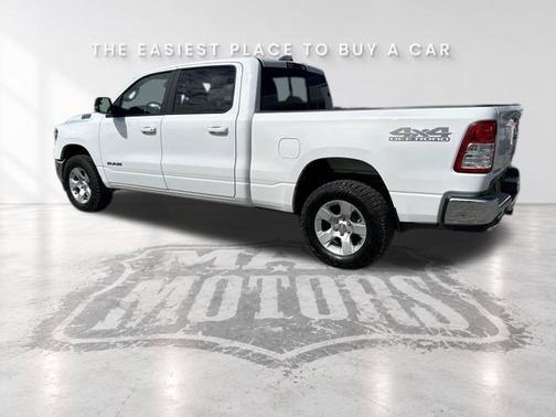 Bright White Clearcoat 2022 RAM 1500 Big Horn