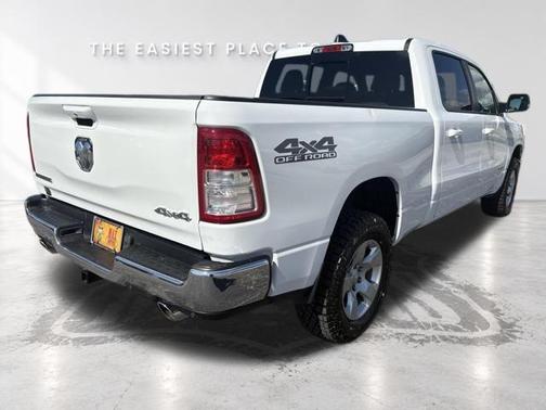 Bright White Clearcoat 2022 RAM 1500 Big Horn