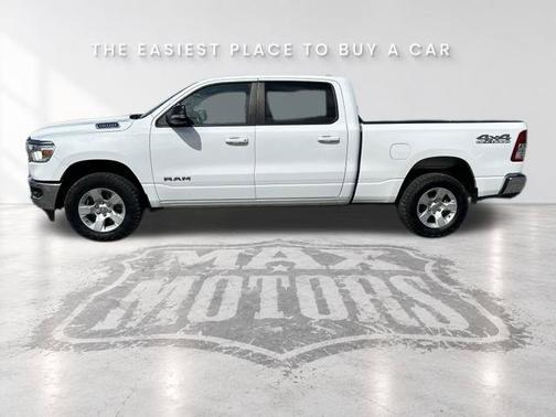 Bright White Clearcoat 2022 RAM 1500 Big Horn