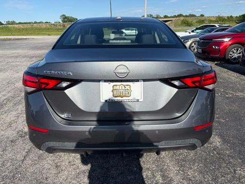 Gun Metallic 2025 Nissan Sentra SV