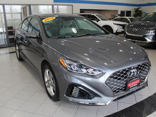 2019 Hyundai SONATA Limited