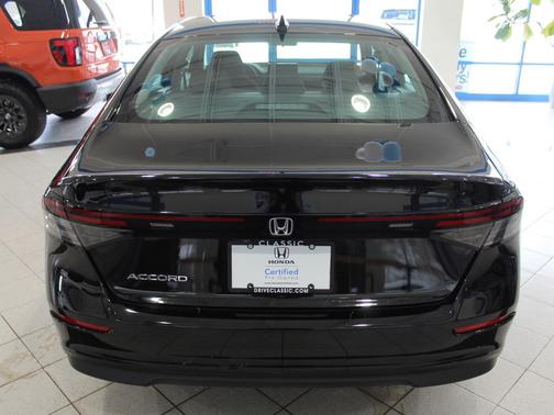 2023 Honda Accord LX 1.5T