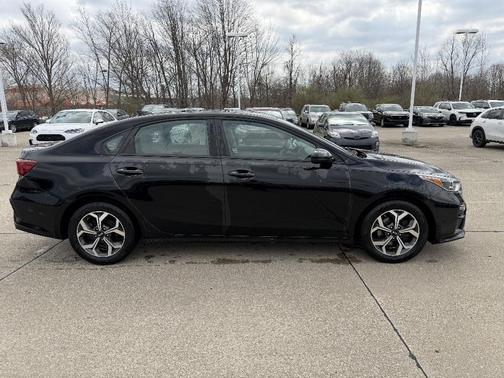 Aurora Black 2021 Kia Forte LXS