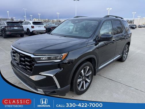 2023 Honda Pilot Touring 8-Passenger
