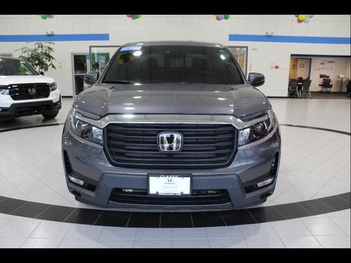 Modern Steel Metallic 2023 Honda Ridgeline RTL