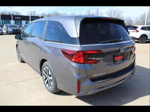 Modern Steel Metallic 2026 Honda Odyssey EX-L