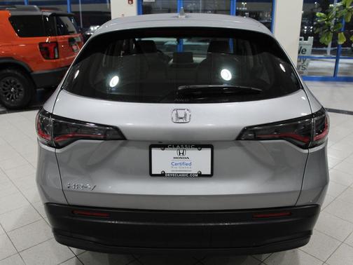 2023 Honda HR-V LX