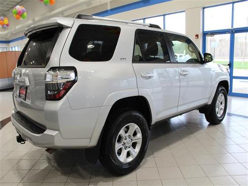 2024 Toyota 4Runner SR5
