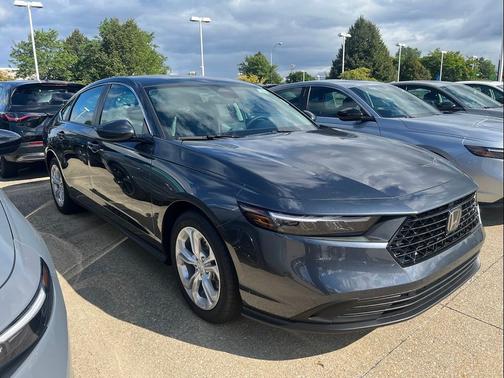 2025 Honda Accord LX 1.5T