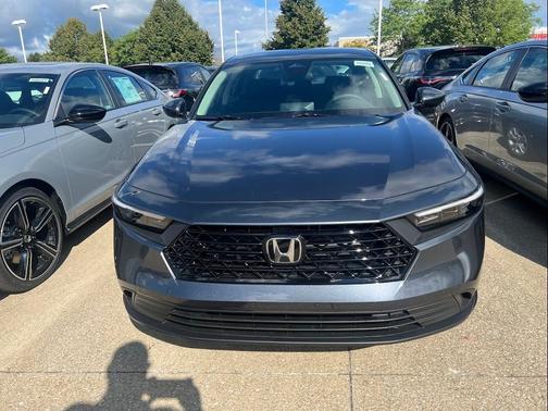 2025 Honda Accord LX 1.5T