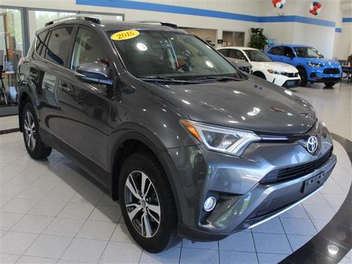 2016 Toyota RAV4 XLE