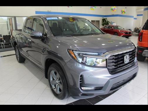 Modern Steel Metallic 2023 Honda Ridgeline RTL-E