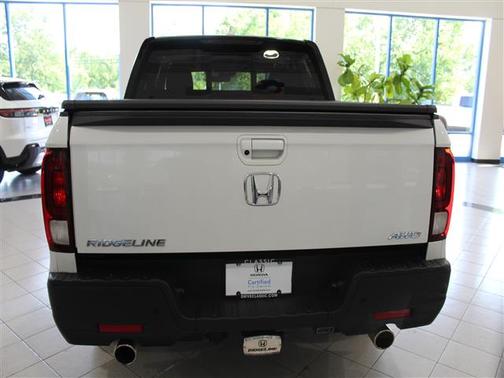 2021 Honda Ridgeline Black