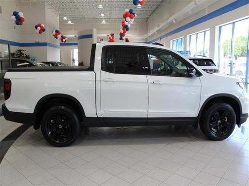 2021 Honda Ridgeline Black