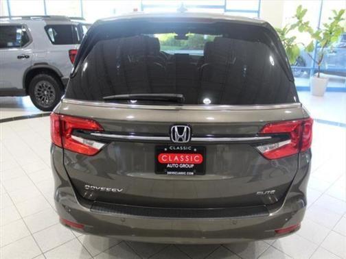 2023 Honda Odyssey Elite