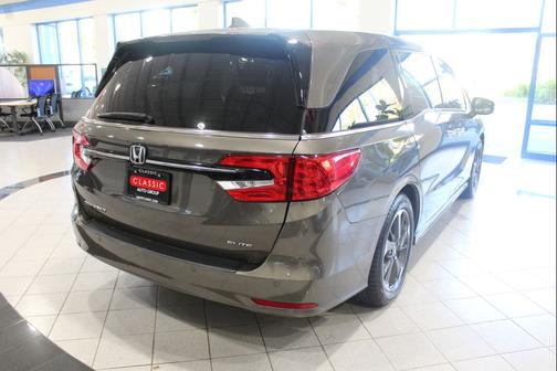 2023 Honda Odyssey Elite