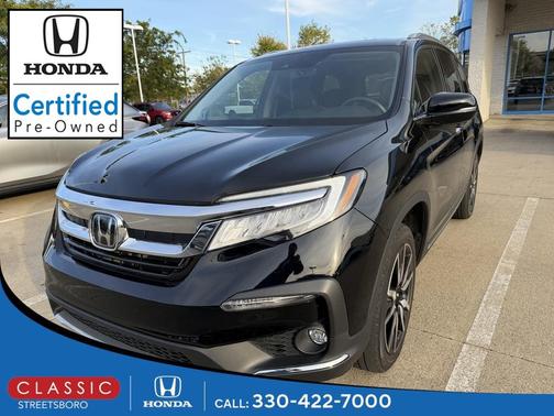 2022 Honda Pilot Touring 8-Passenger