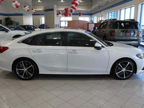 2023 Honda Civic Touring