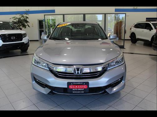 Lunar Silver Metallic 2017 Honda Accord Hybrid Touring