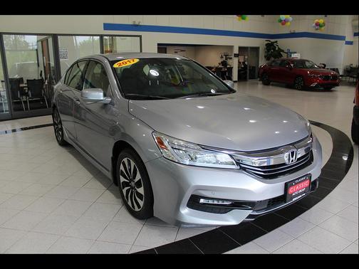Lunar Silver Metallic 2017 Honda Accord Hybrid Touring