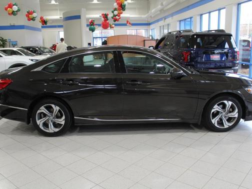 2018 Honda Accord EX