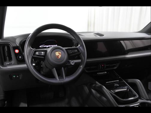 Chromite Black Metallic 2024 Porsche Cayenne Cayenne