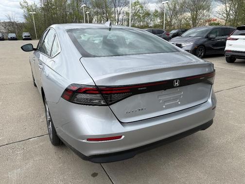 Lunar Silver Metallic 2023 Honda Accord EX