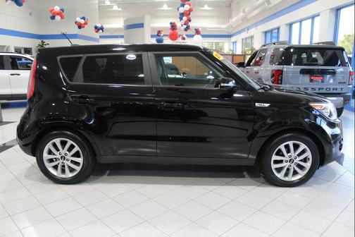 2017 Kia Soul +