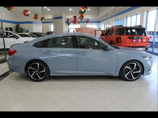 Sonic Gray Pearl 2022 Honda Accord Sport 1.5T