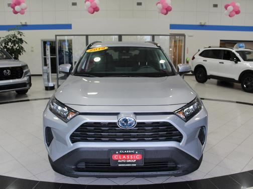 2019 Toyota RAV4 Hybrid LE